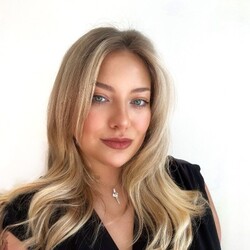 Amelia Bentley